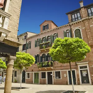 Bed & Breakfast Ca' Santo Spirito, Venice
